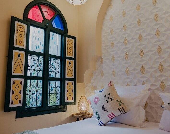 ریاض The Little Hara