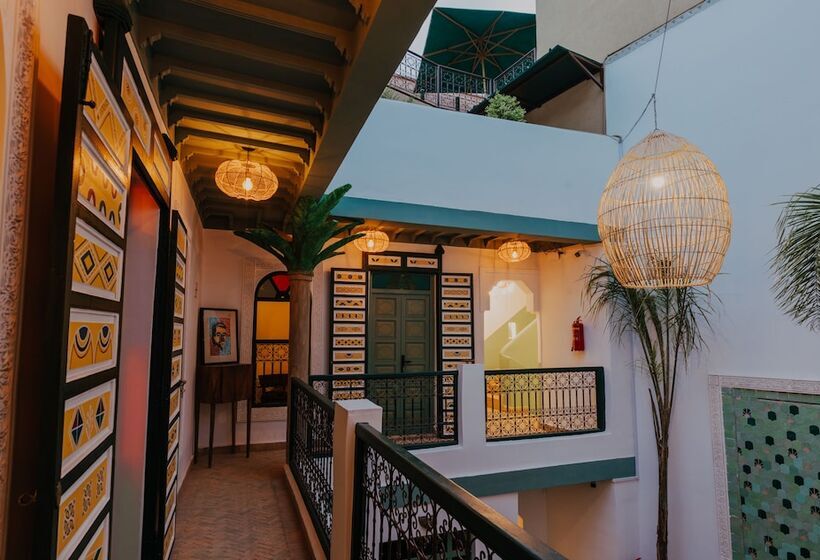 ریاض The Little Hara