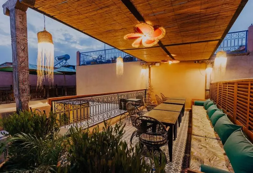 ریاض The Little Hara