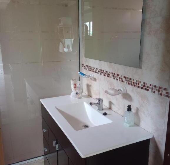 הוסטל Cabañas Mis Amores