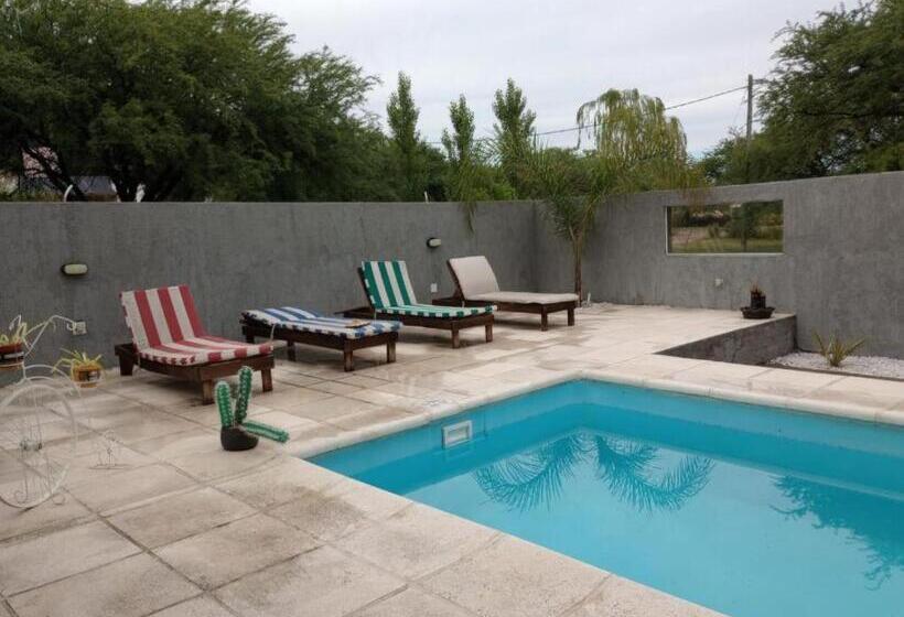 הוסטל Cabañas Mis Amores