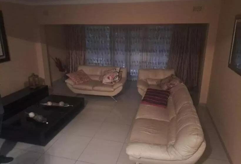 Aamiaismajoitus (B&B) Beare Drive