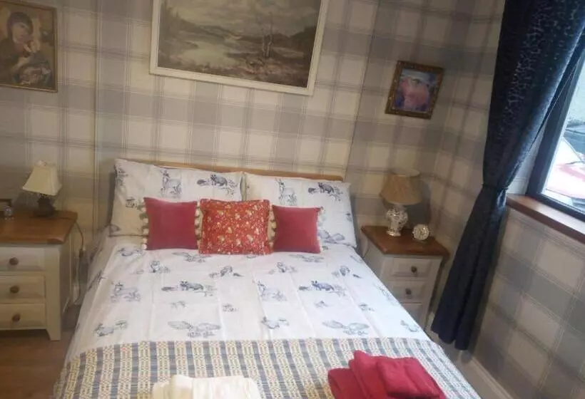 Aamiaismajoitus (B&B) Blackbrink Cottage