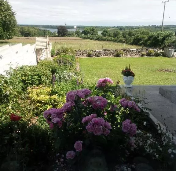 Aamiaismajoitus (B&B) Blackbrink Cottage