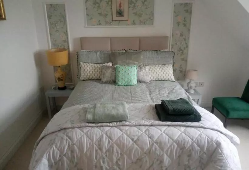 Aamiaismajoitus (B&B) Blackbrink Cottage