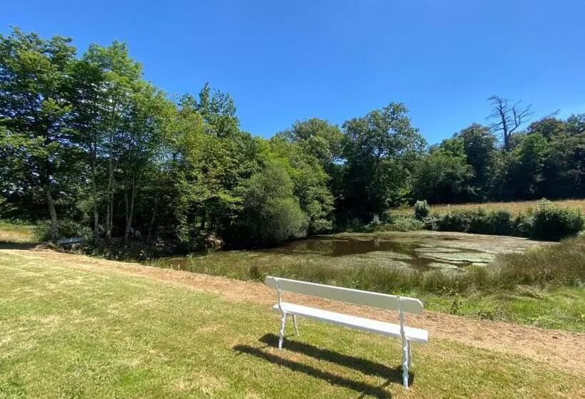 Aamiaismajoitus (B&B) Chateau De Grandsagne