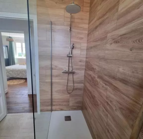 ベッドアンドブレックファースト La Maison Du Mont