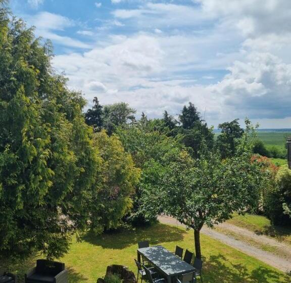 住宿加早餐  La Maison Du Mont