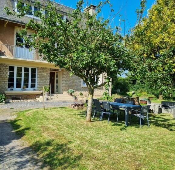 住宿加早餐  La Maison Du Mont