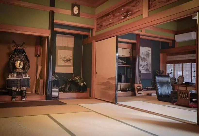 Aamiaismajoitus (B&B) Samurai House As Seen In Movies And Dramas And Samurai Manner Tea House