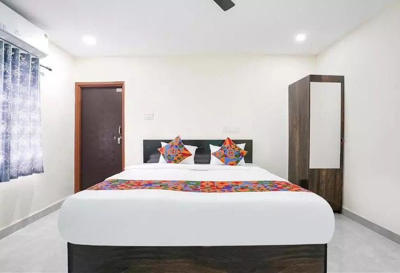 Fabhotel Grand Imperial