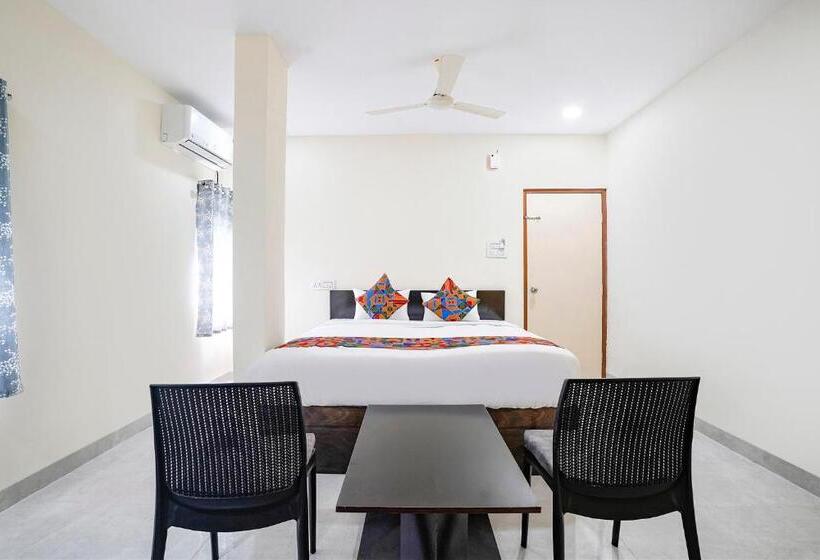 Fabhotel Grand Imperial