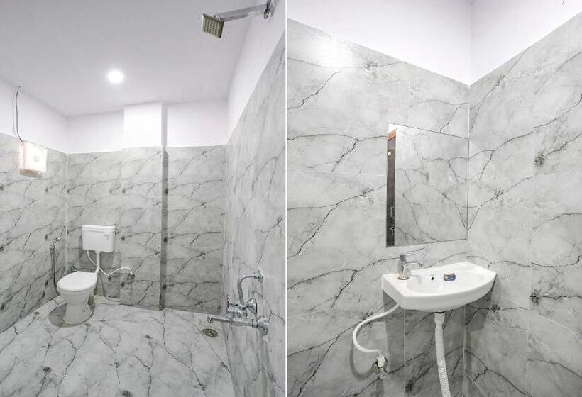 Fabhotel Grand Imperial