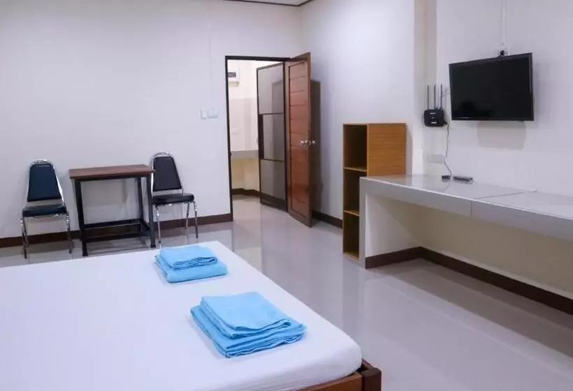 ホテル Capital O 75521 Sang Siri Apartment