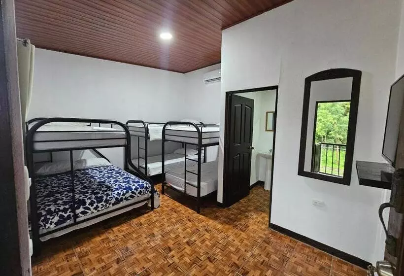 ホテル Luna Liberiana