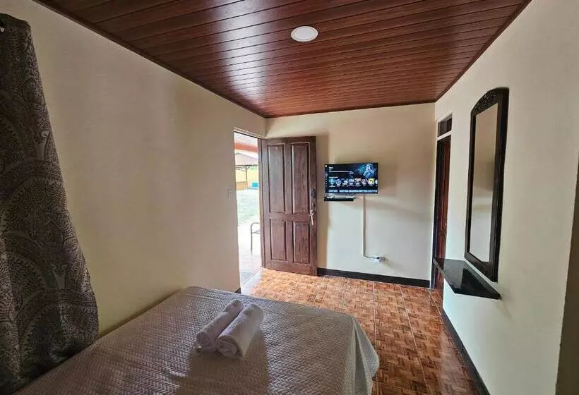 ホテル Luna Liberiana