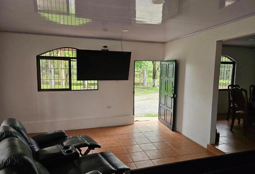 هتل Luna Liberiana