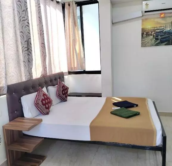 Hotel Pine House