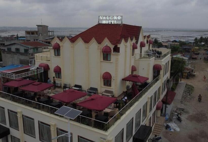 هتل Valero