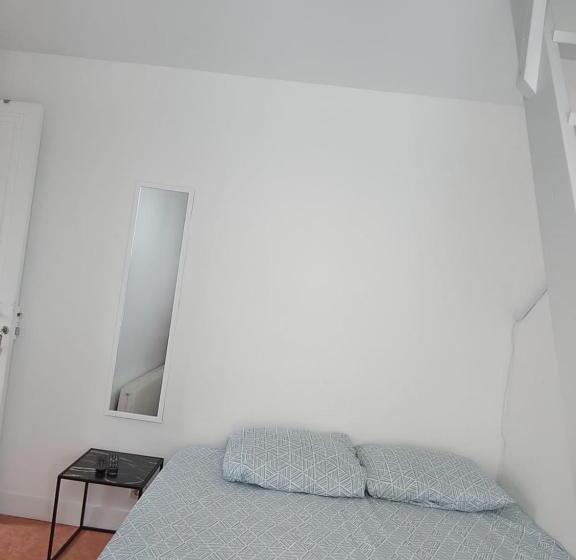 بنسيون Chambre Familiale