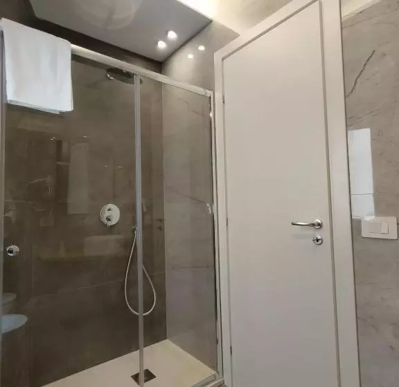 ペンション Affittacamere Chiazzannintra