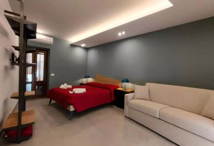 ペンション Affittacamere Chiazzannintra