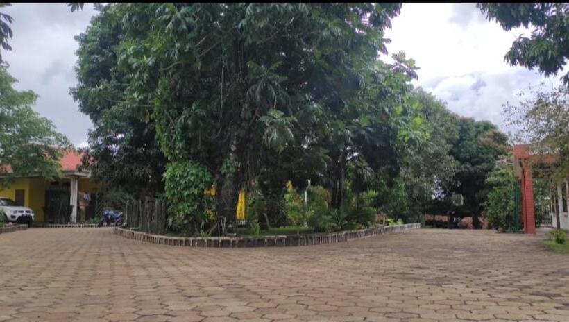 پانسیون Domaine Fahasoavana