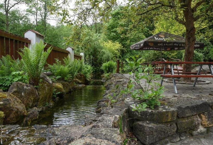 Panzió černodolský Mlýn