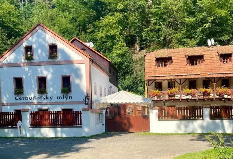 Majatalo černodolský Mlýn