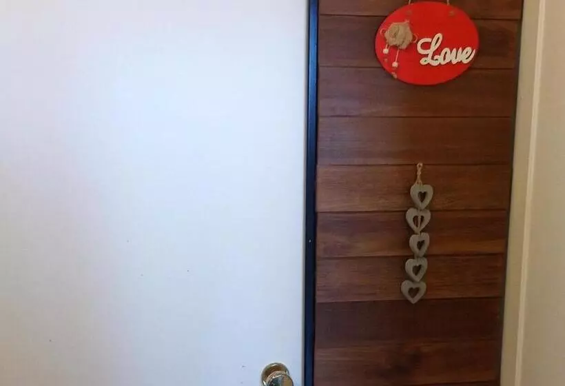 پانسیون Rivamare