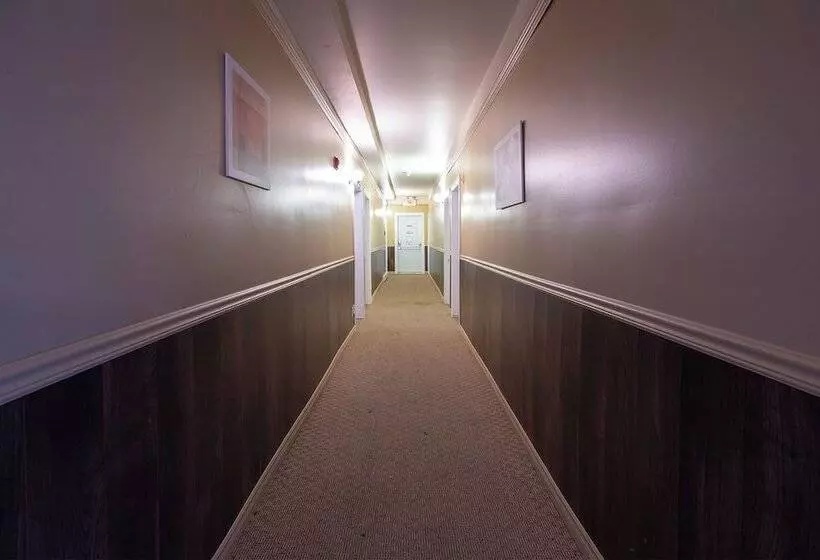 ペンション Room In Studio   Varenne Hotel Private Double Room   A17