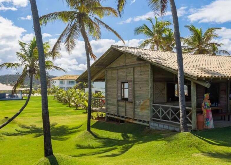 Tree Bies Beach Resort