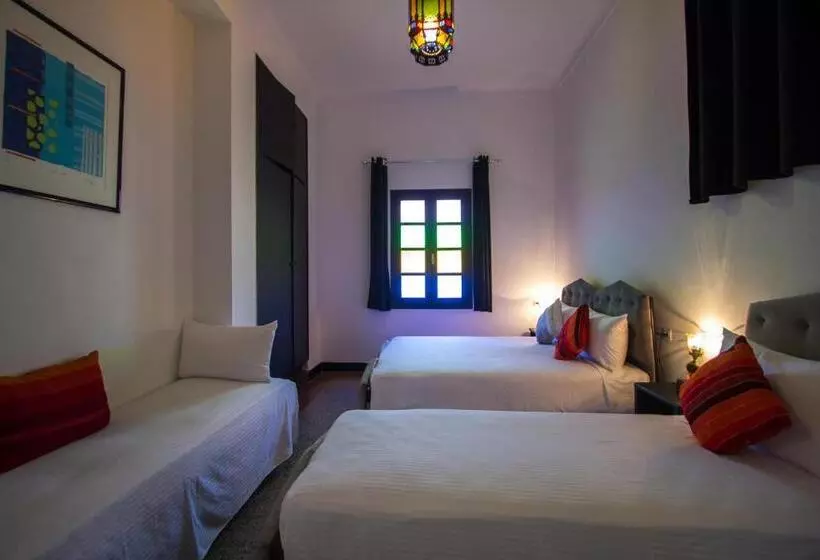 هاستل Hôtel Fontaine Campini