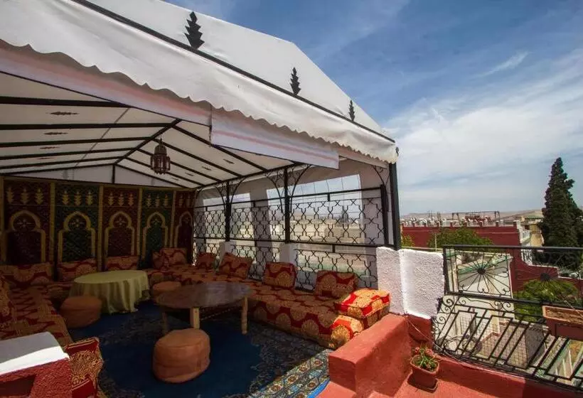 هاستل Hôtel Fontaine Campini