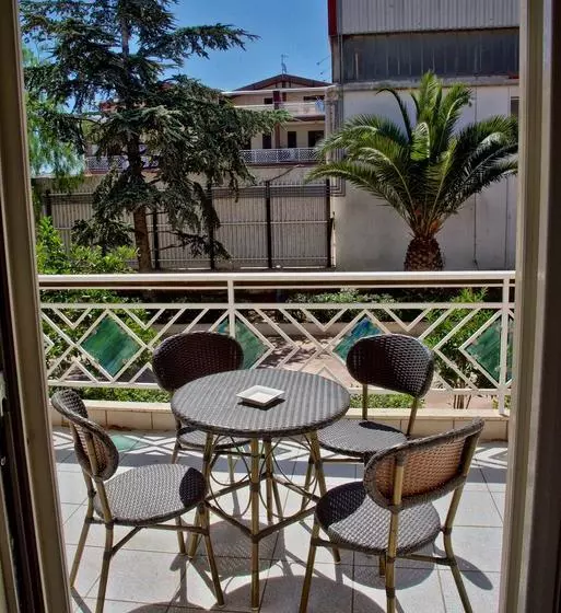 B & B Quadrifoglio