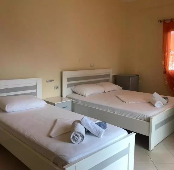Hotelli Agrume Inn