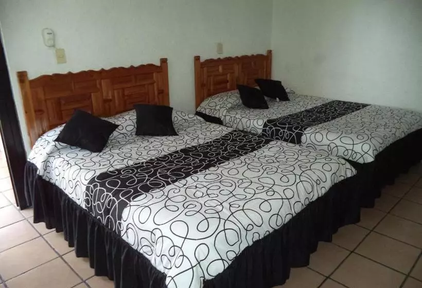 Hotel Ocampo