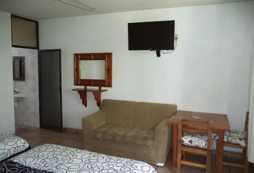 Hotel Ocampo