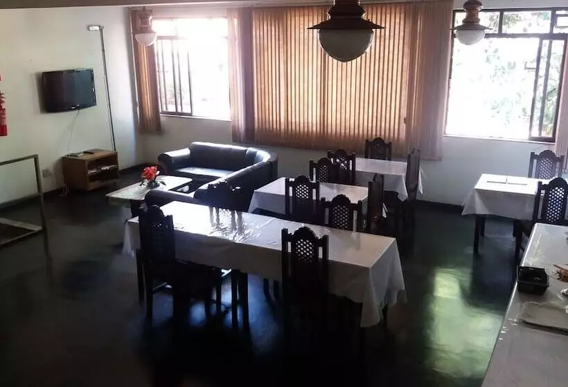 ホテル Queluz