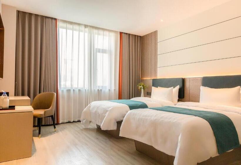 昊丽贵阳喷水池地铁站酒店