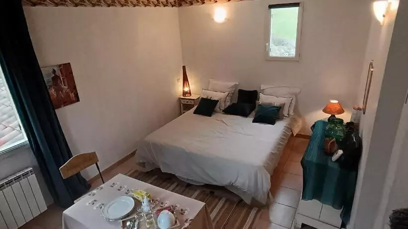 ベッドアンドブレックファースト Chambre D Hôtes, à La Nuitée