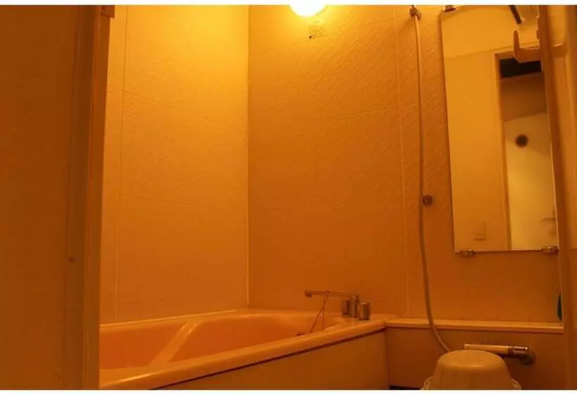 Business Hotel Green Road   Vacation Stay 76902v