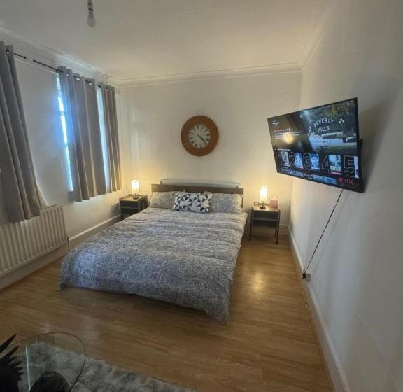 膳宿费 Master Grove Room