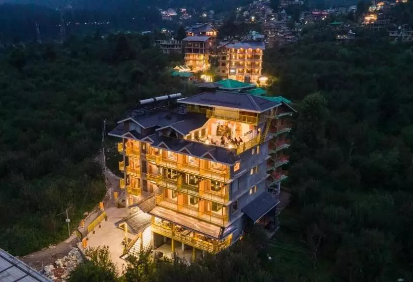 The Hosteller Old Manali, Manu Temple