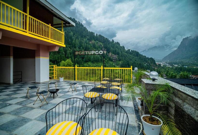 The Hosteller Old Manali, Manu Temple