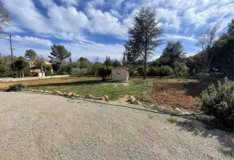 Aamiaismajoitus (B&B) Chez Katty