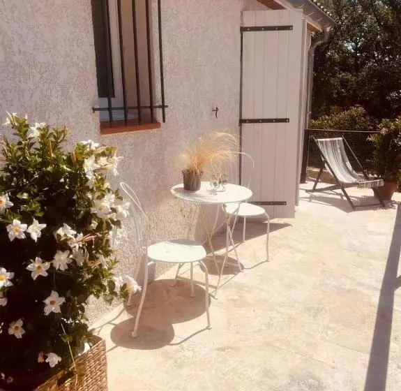 Aamiaismajoitus (B&B) Chez Katty