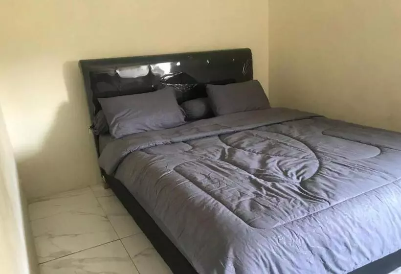 هتل Capital O 94128 The Bale Teras T