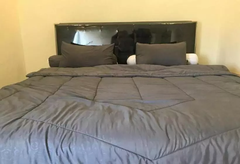 هتل Capital O 94128 The Bale Teras T