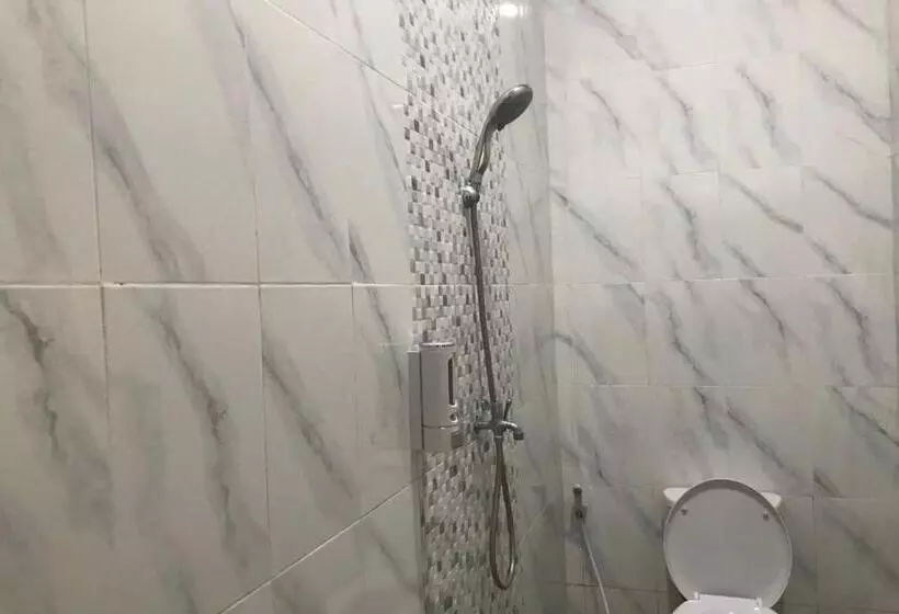 هتل Capital O 94128 The Bale Teras T